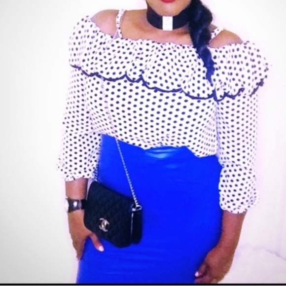 Off Shoulder Black & White Polka Dot Blouse - Picture 2 of 7